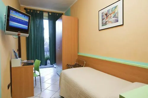 Hotel La Quercia Mozzo 3*,