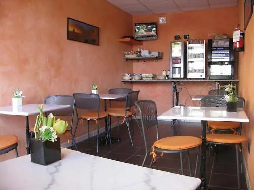 Hotel La Quercia Mozzo 3*,  Ιταλία