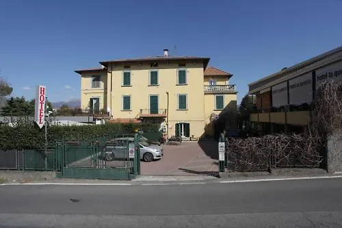 Hotel La Quercia Mozzo