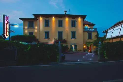 Hotel La Quercia Mozzo Italy