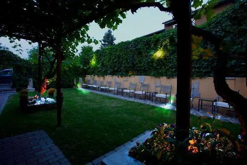 Hotel La Quercia Mozzo