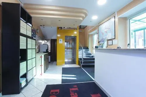 ***  Hotel La Quercia Mozzo Italy